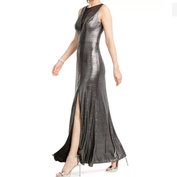 Women’s Formal Dress Sizes 6 & 10 Night Way Gown Metallic Silver Illusion-Plunge